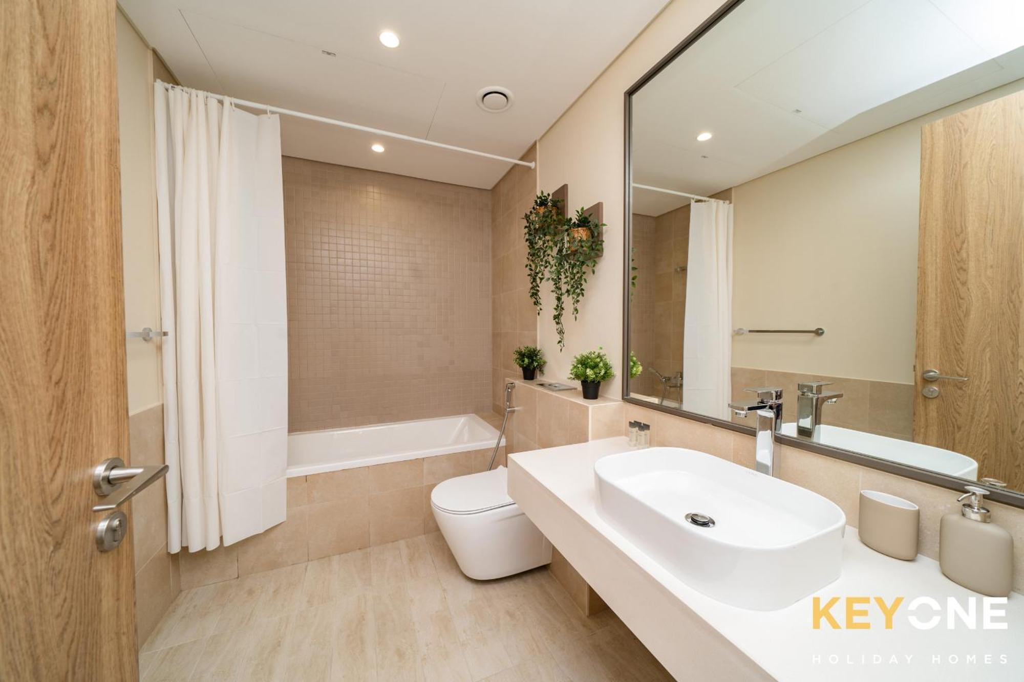 Pristine Cozy One Bedroom Dubai